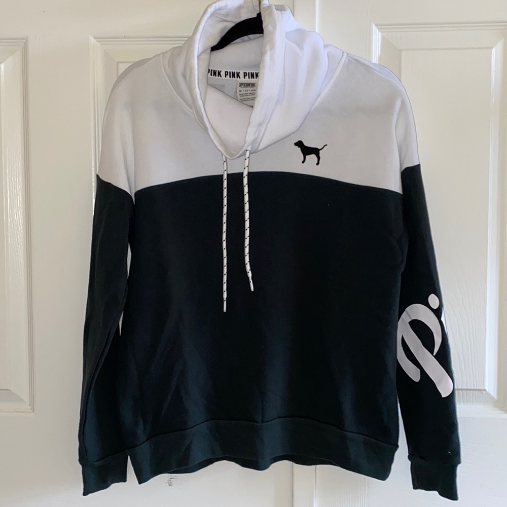 NWOT VS Pink Green and White Oversized Sweater with Drawstring